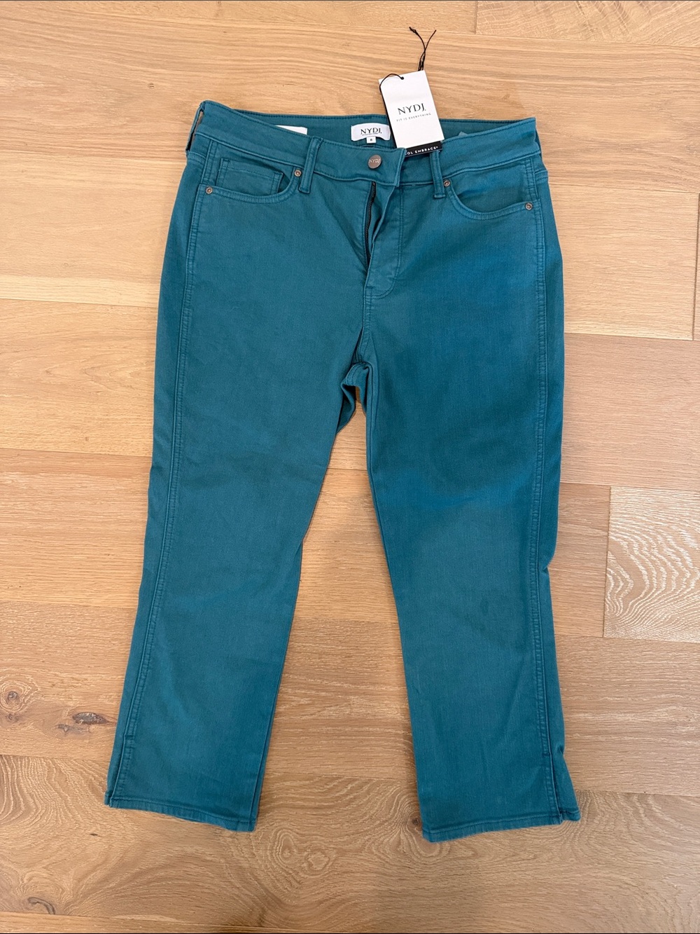 NWT NYDJ Women’s Chloe Capri Teal Denim Capri Jeans size 8